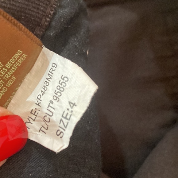 Kut from the Kloth stretch corduroy size 4 - Picture 8 of 9
